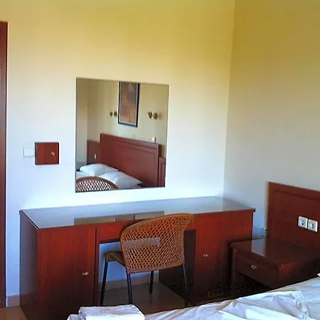 Olgas Paradise Aparthotel 3*